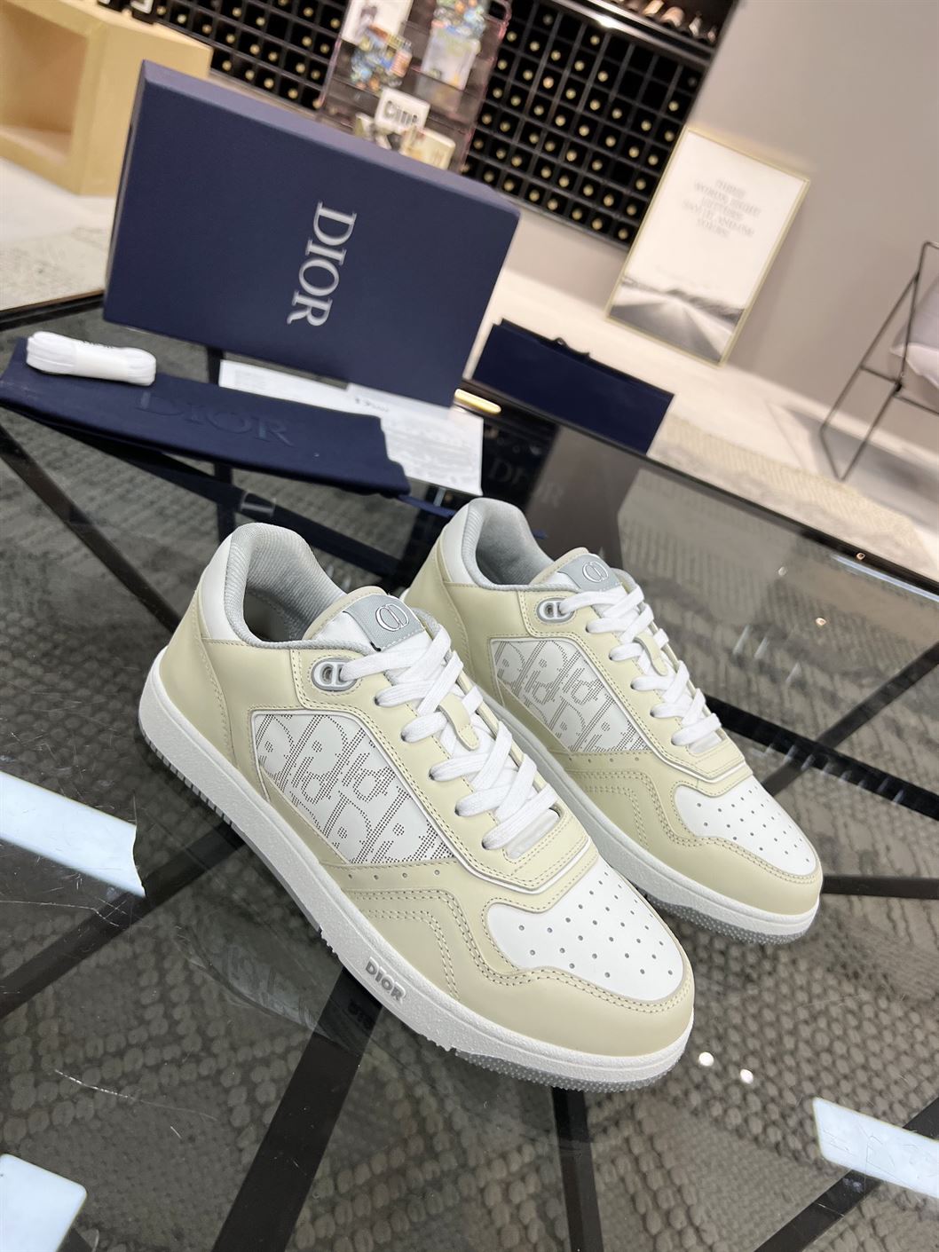 D10r B27 LOW-TOP CREAM WHITE OBLIQUE   DO011