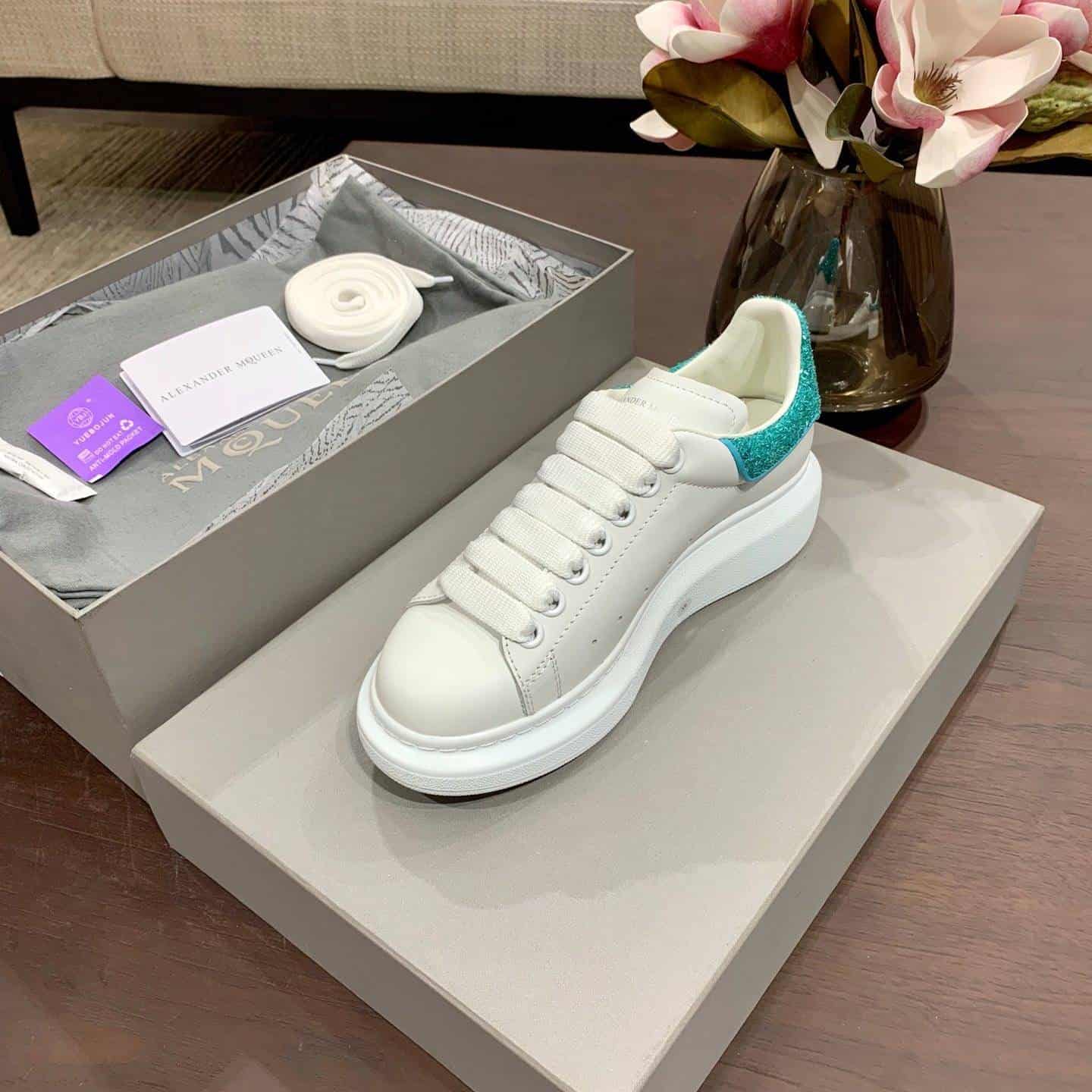 A1exa*der Mcqv*en Sneaker Dupe - AM20