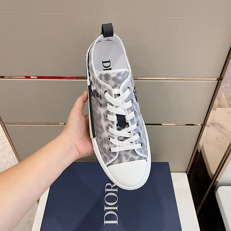 D10r B23 LOW-TOP SNEAKER   DO021