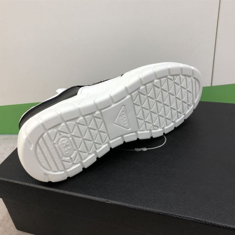 Pra*a LEATHER SNEAKERS   PRS016