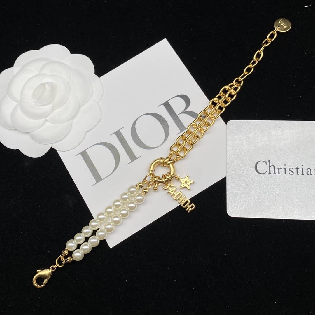 Top Quality Chr1st1an D10r Bracelet