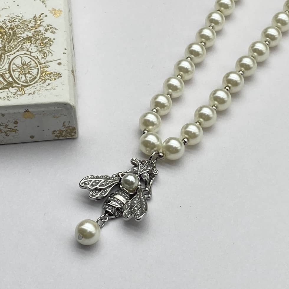 Best Chr1st1an D10r Classic Necklace