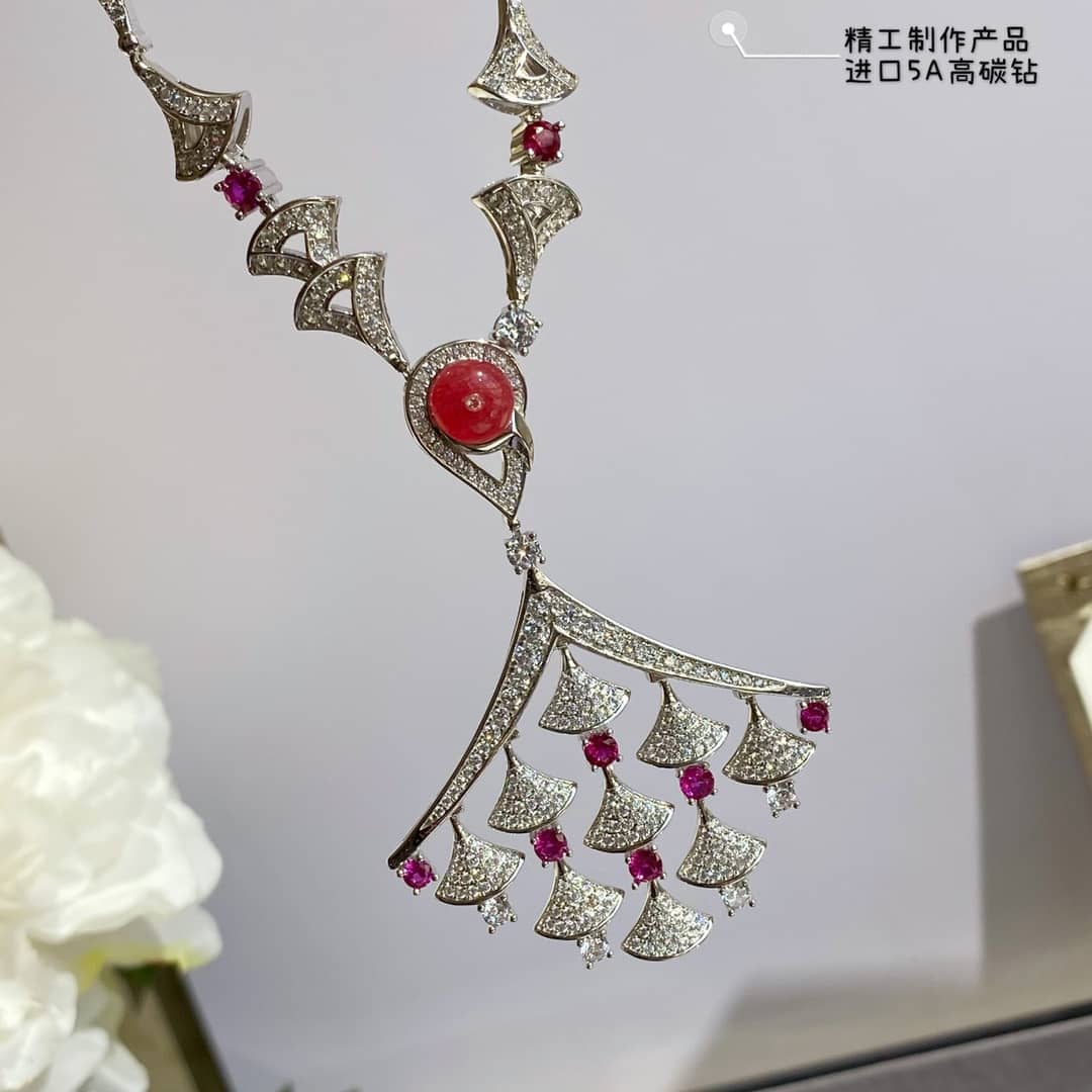 Bv1g*ai Necklace Copy