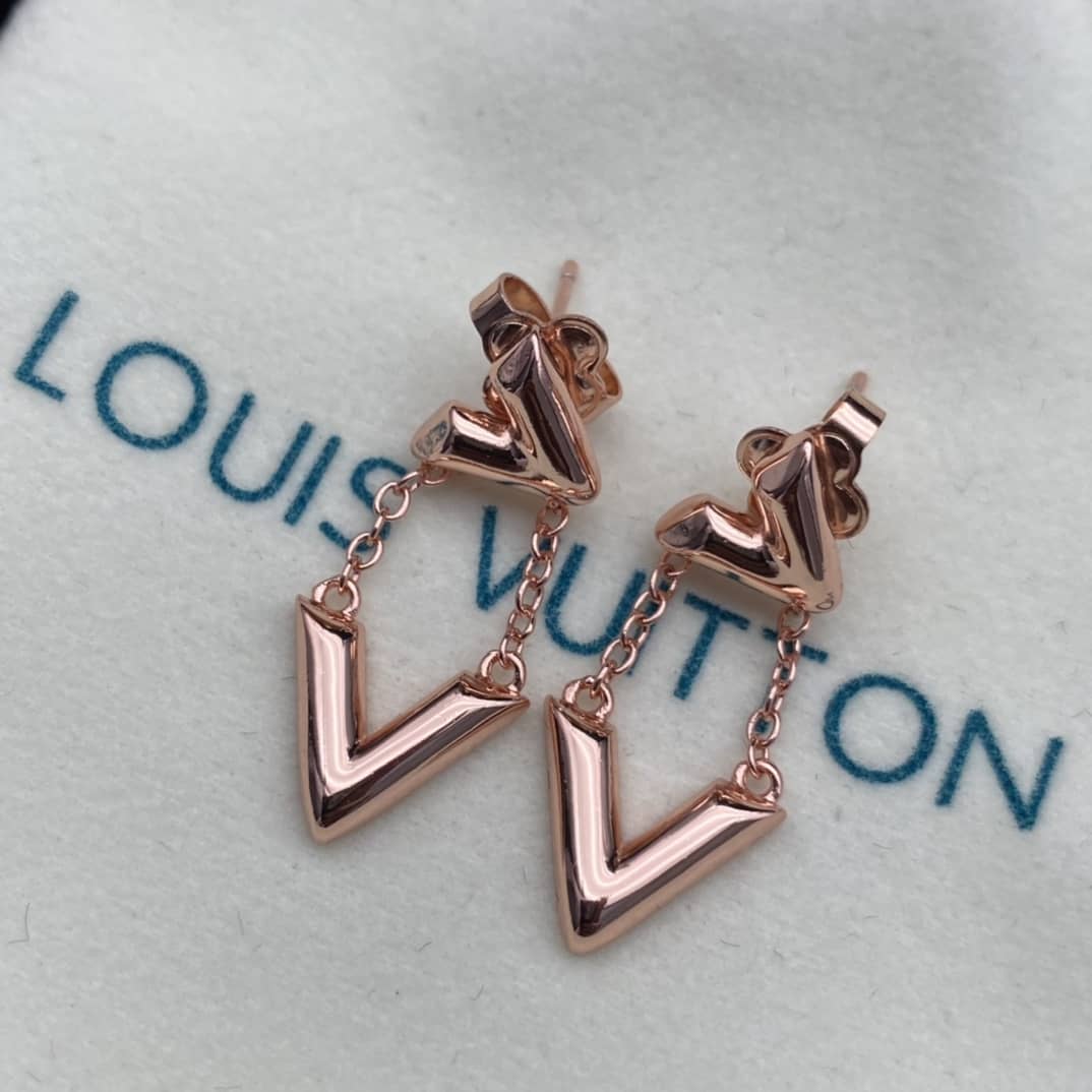High Quality L0vis Vvtt0n Earring