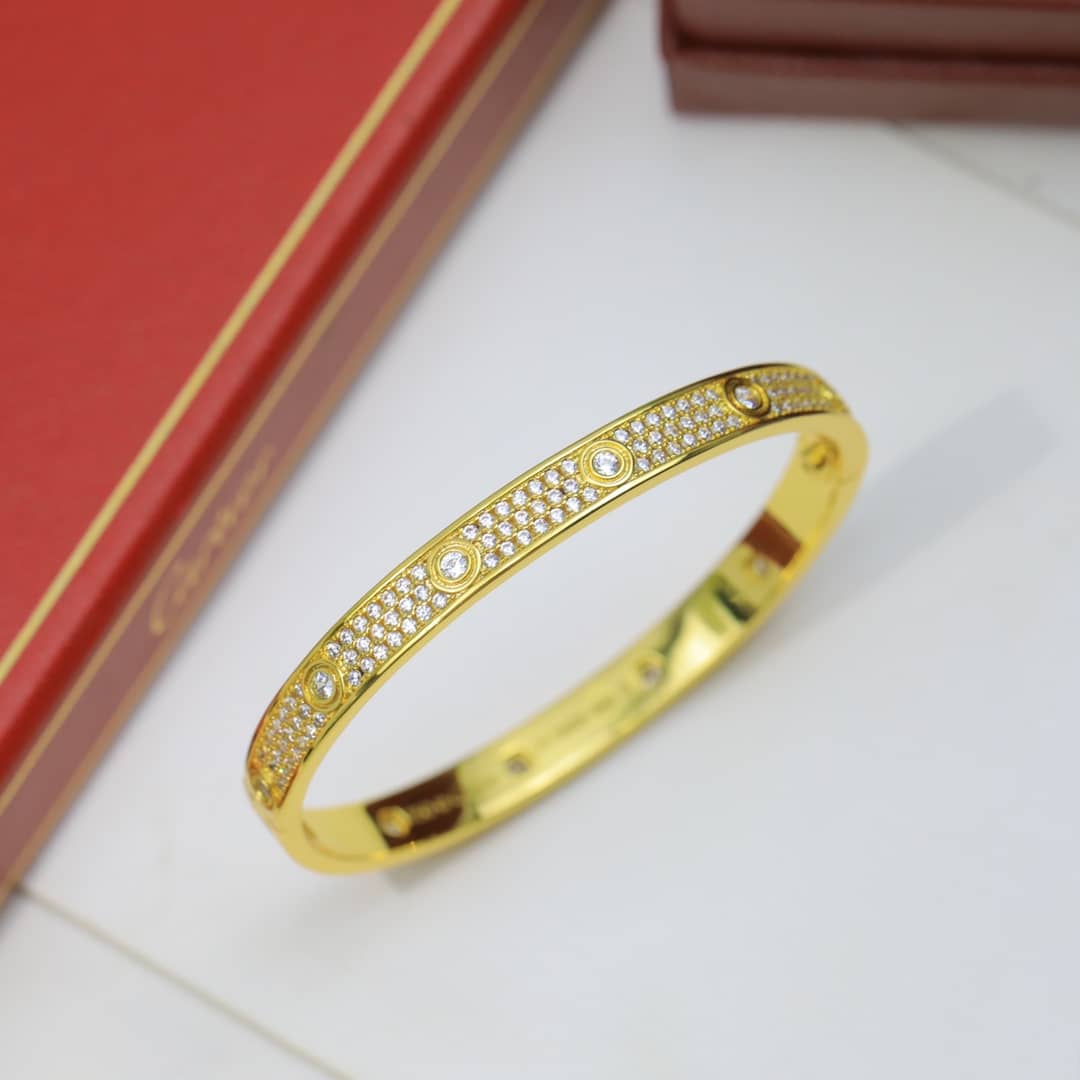 Ca*t1er Bracelet First Copy