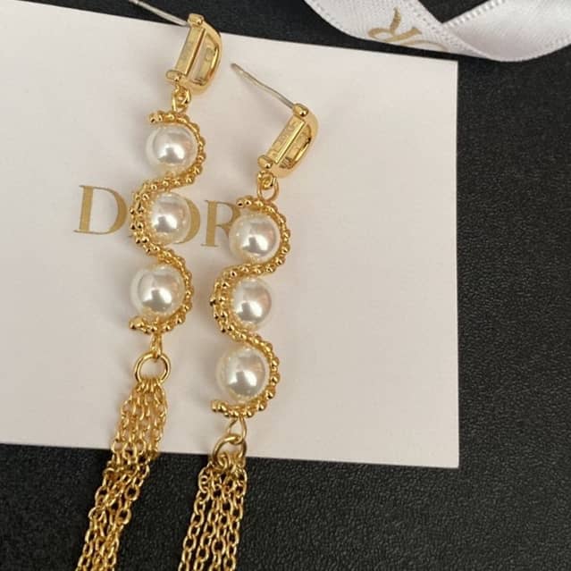 7 Star Chr1st1an D10r Earring