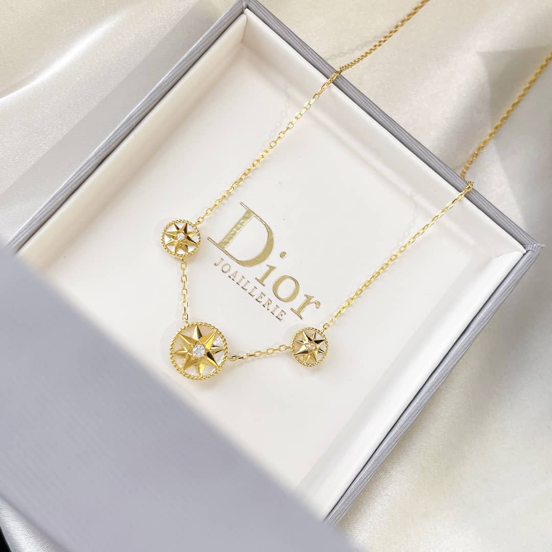 7 Star Chr1st1an D10r Necklace