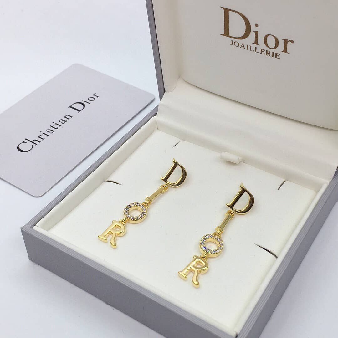 7 Star Chr1st1an D10r Earring