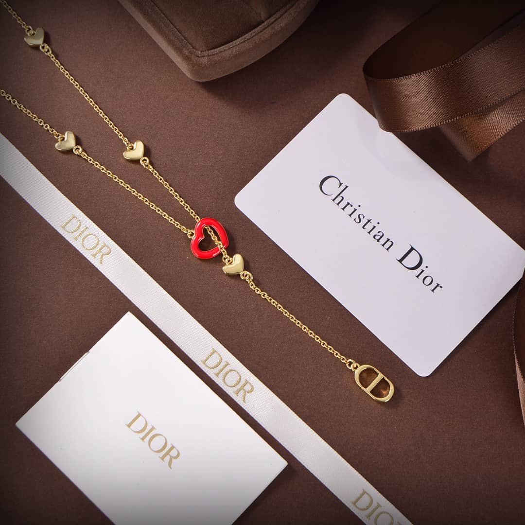 Replica Chr1st1an D10r Necklace
