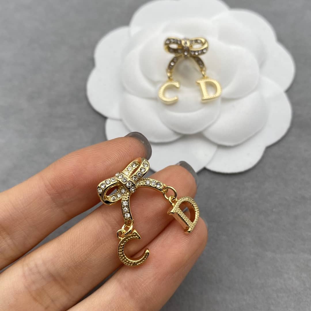 Wholesale Chr1st1an D10r AAA+ Earring