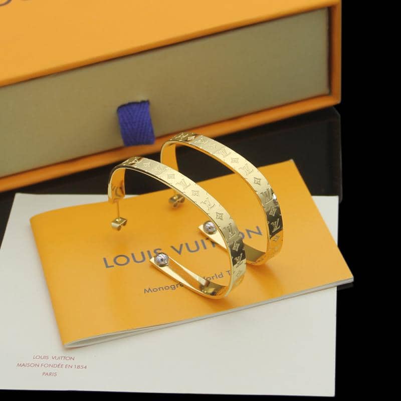High Quality L0vis Vvtt0n Earring