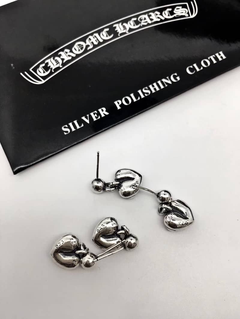 Designer Ch*0me He**ts Classic Earring