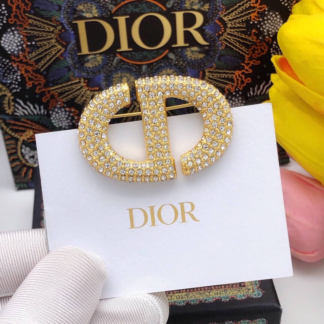 Chr1st1an D10r Brooch First Copy