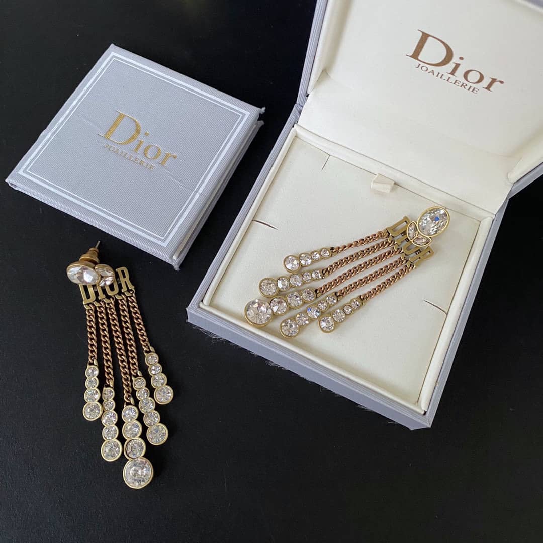 7 Star Chr1st1an D10r Earring