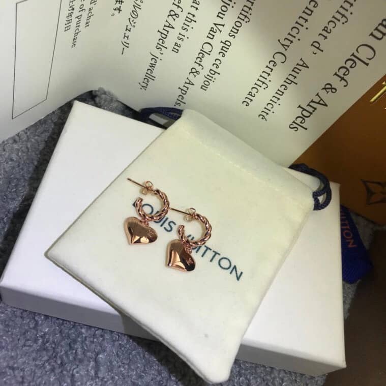 Cheap L0vis Vvtt0n Earring