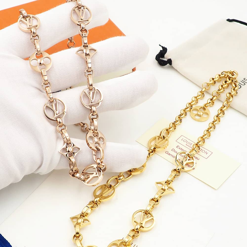 L0vis Vvtt0n Necklace For Sale