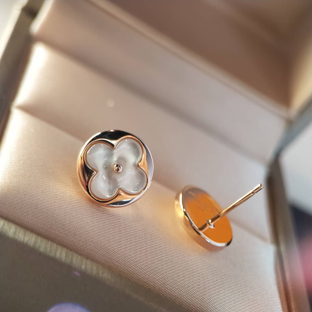 L0vis Vvtt0n Earring Copy