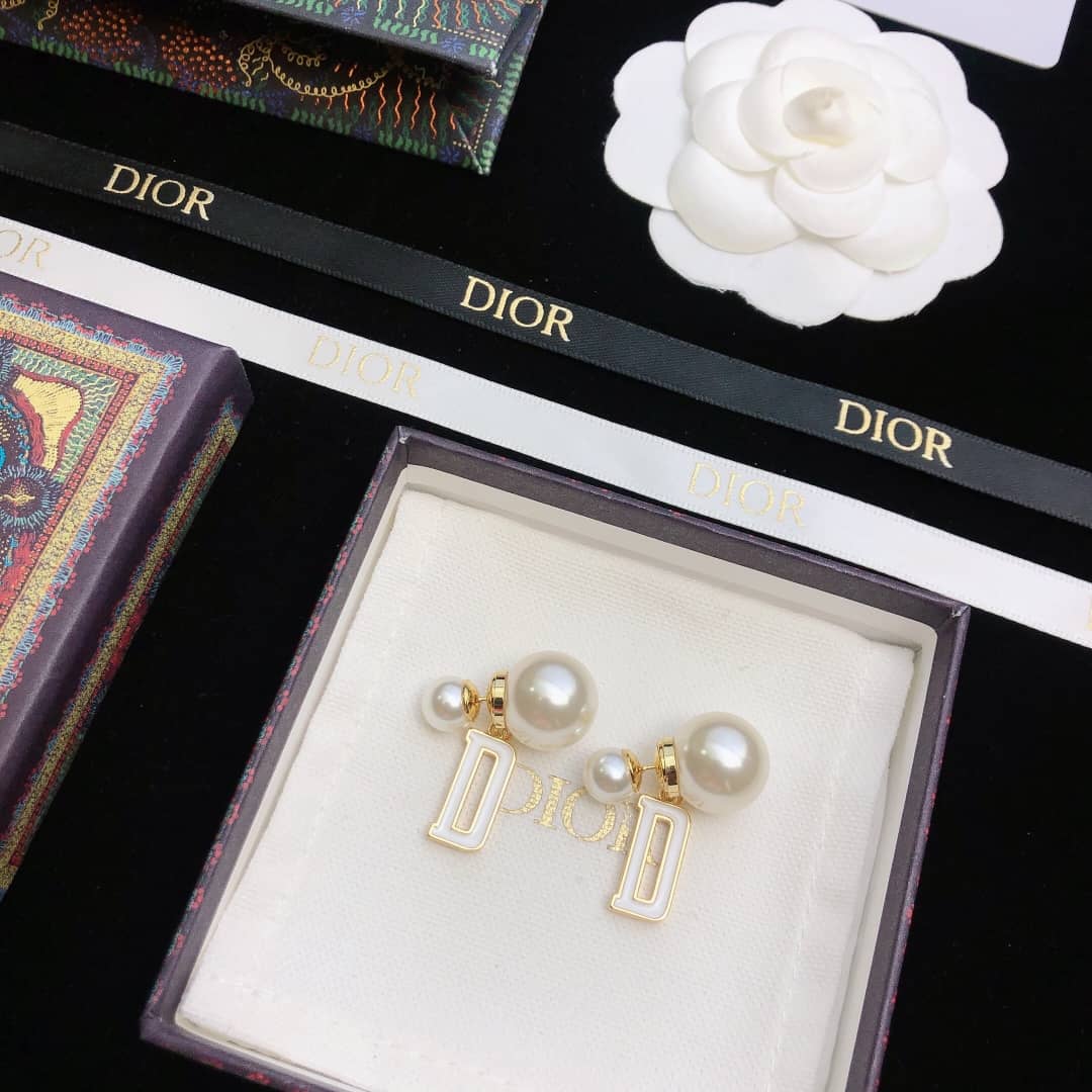 Chr1st1an D10r Earring For Sale