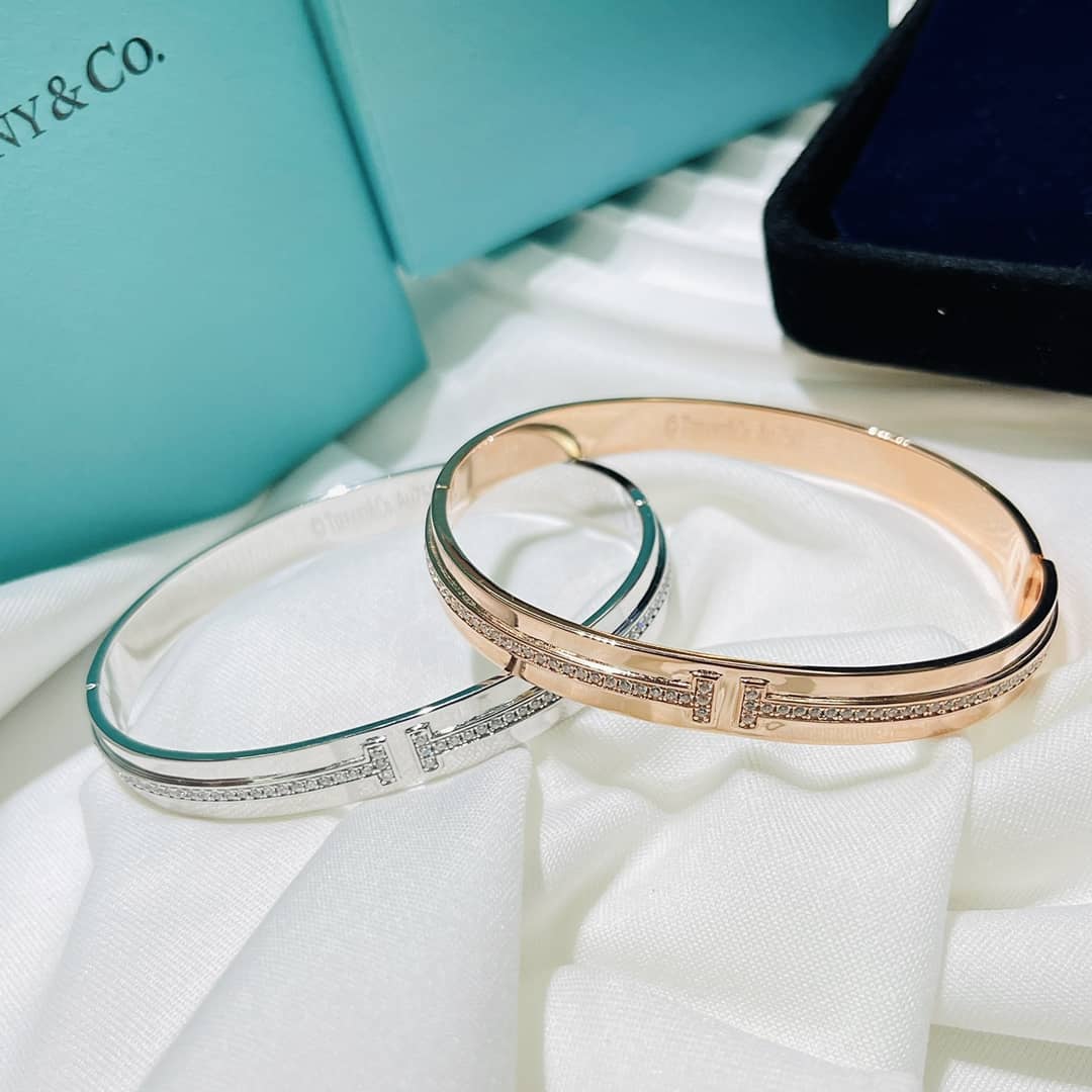 Knockoff T*f*ny Logo Bracelet