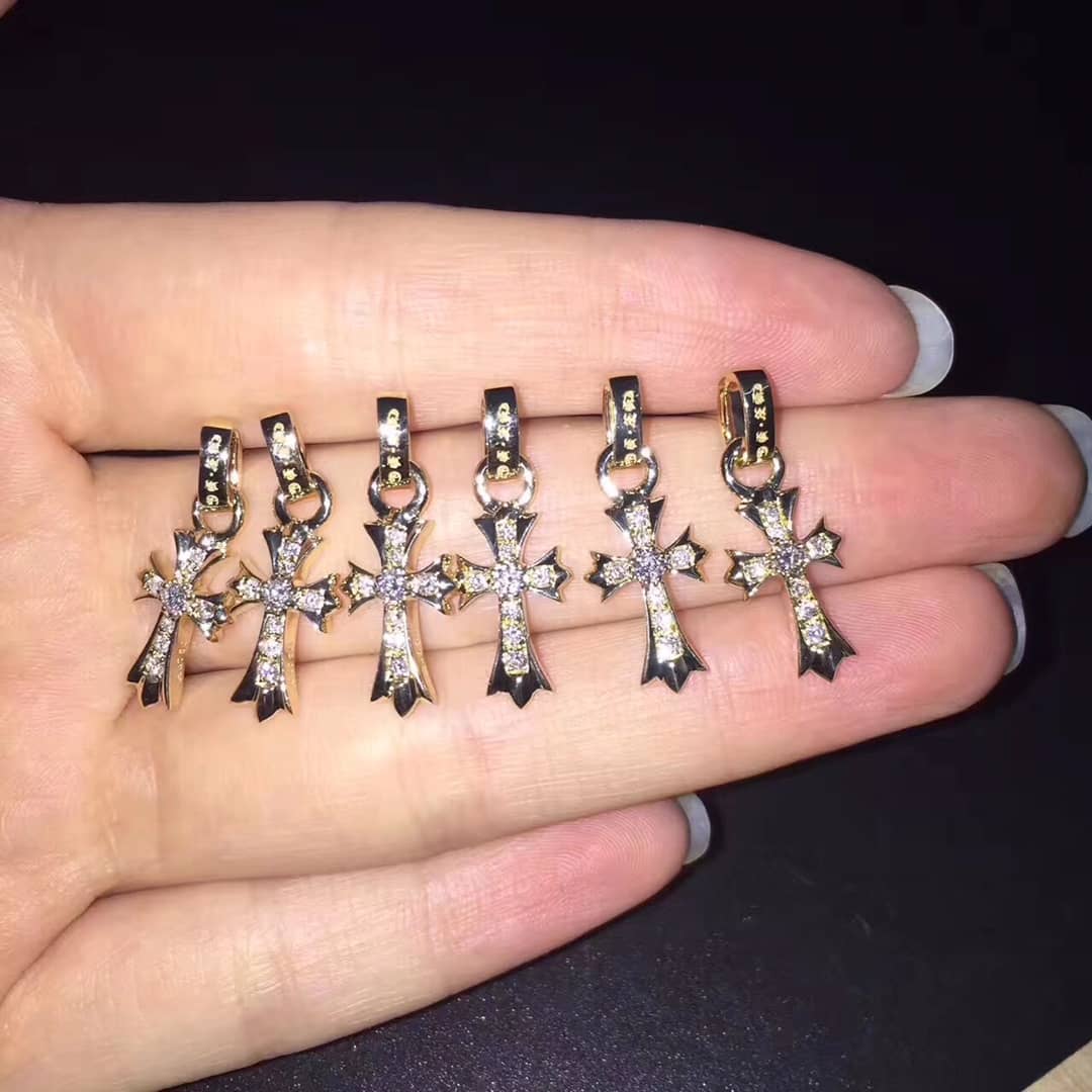 Cheap Ch*0me He**ts Earring