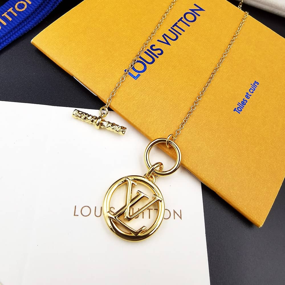 Knockoff L0vis Vvtt0n Logo Necklace