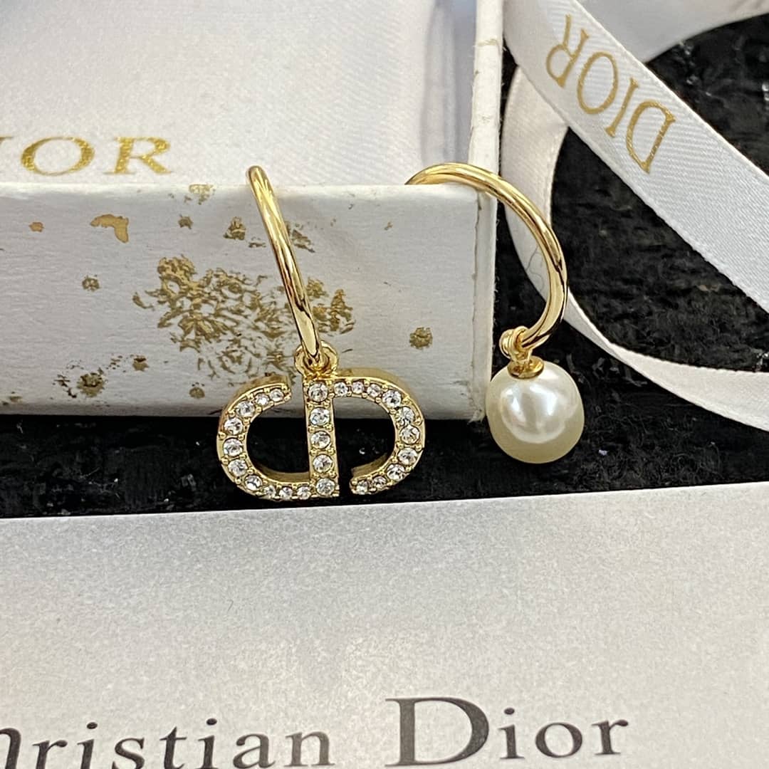Luxury Chr1st1an D10r Classic AAA+ Earring