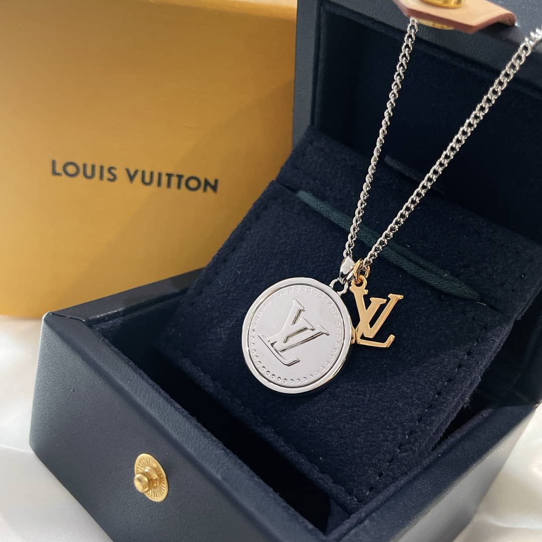 Luxury L0vis Vvtt0n Classic AAA+ Necklace