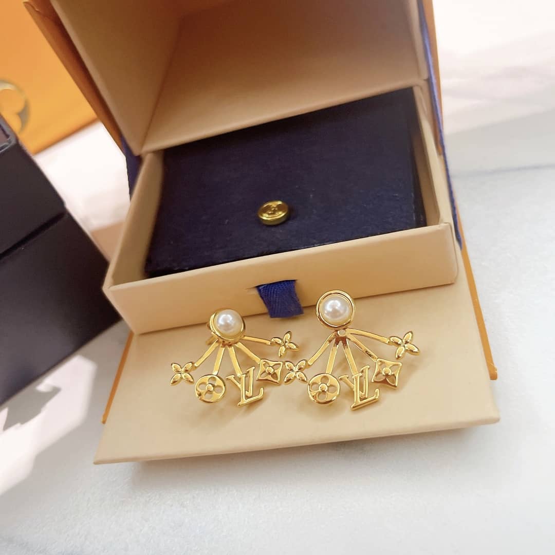 7 Star L0vis Vvtt0n Earring