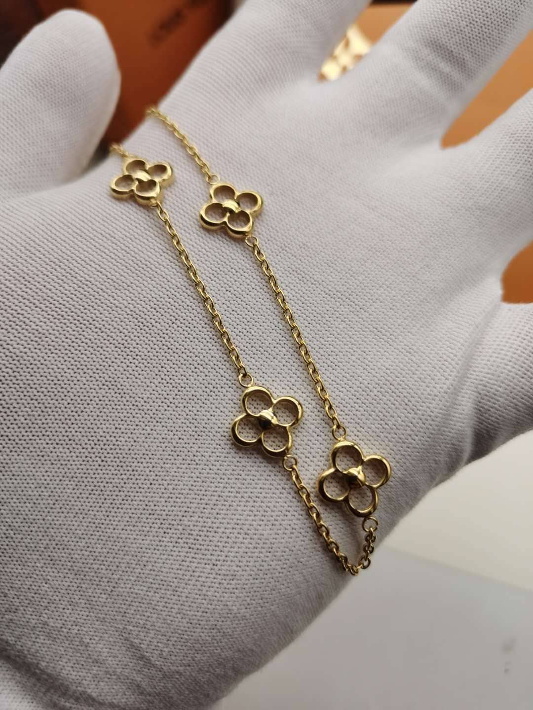 Cheap L0vis Vvtt0n Necklace