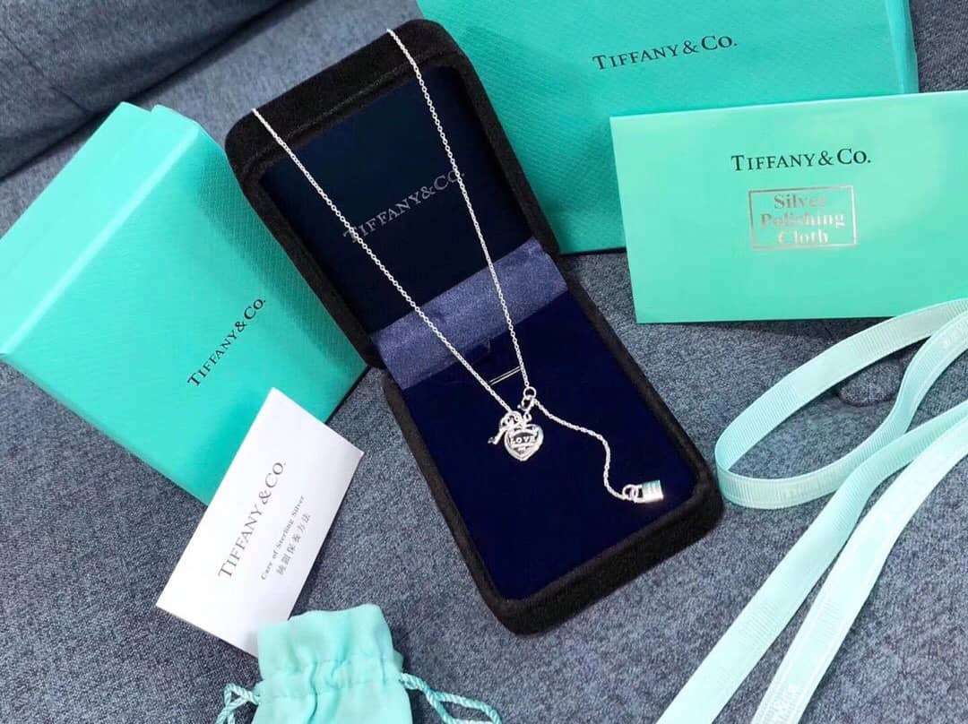 T*f*ny Necklace Copy