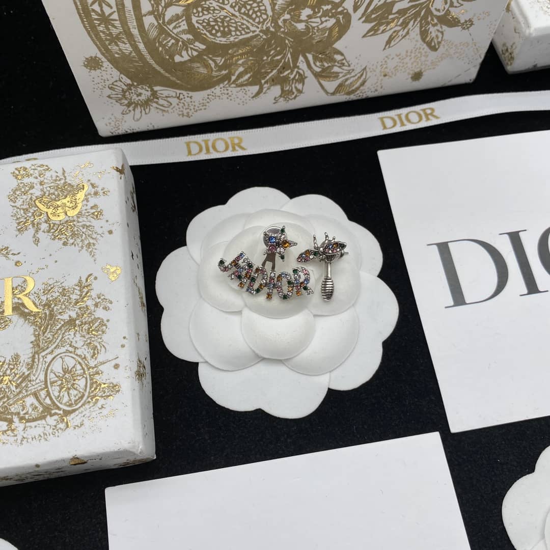 Knockoff Chr1st1an D10r Logo Earring