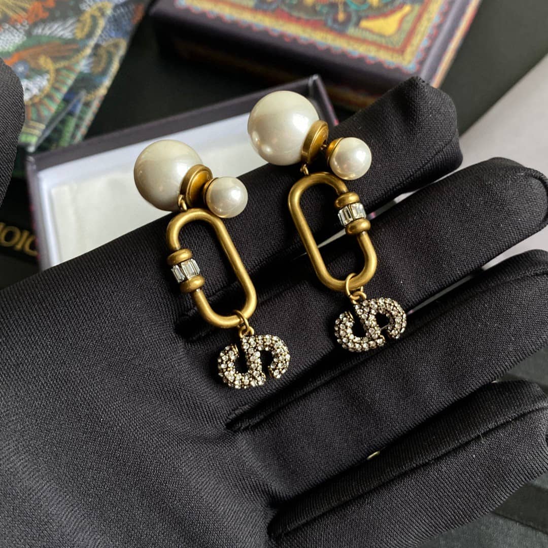 Replica Chr1st1an D10r Earring