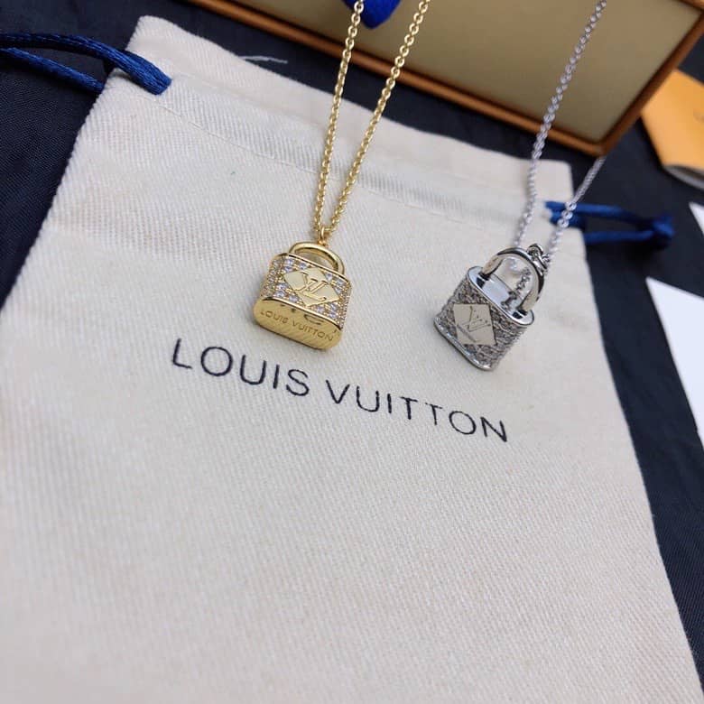 High Quality L0vis Vvtt0n Necklace