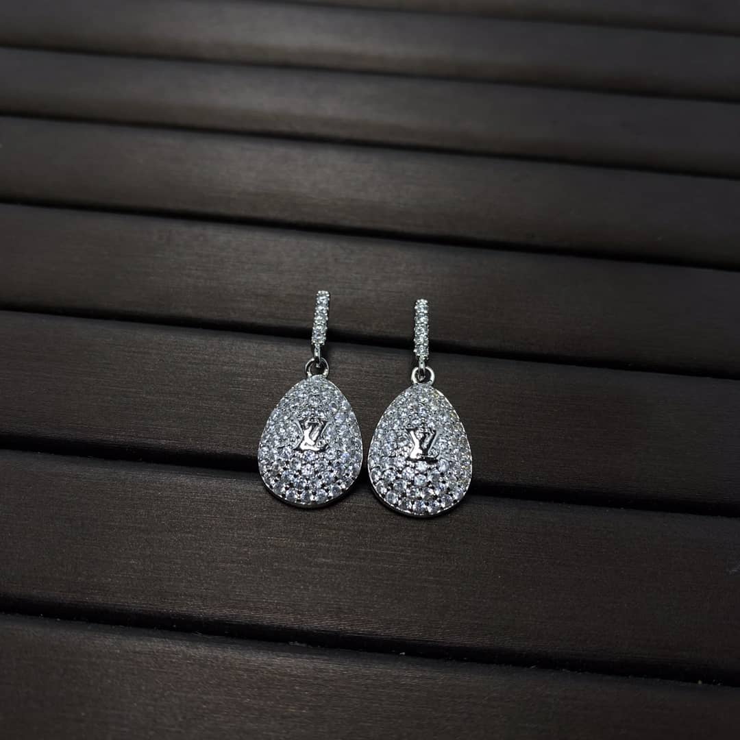 L0vis Vvtt0n Earring First Copy