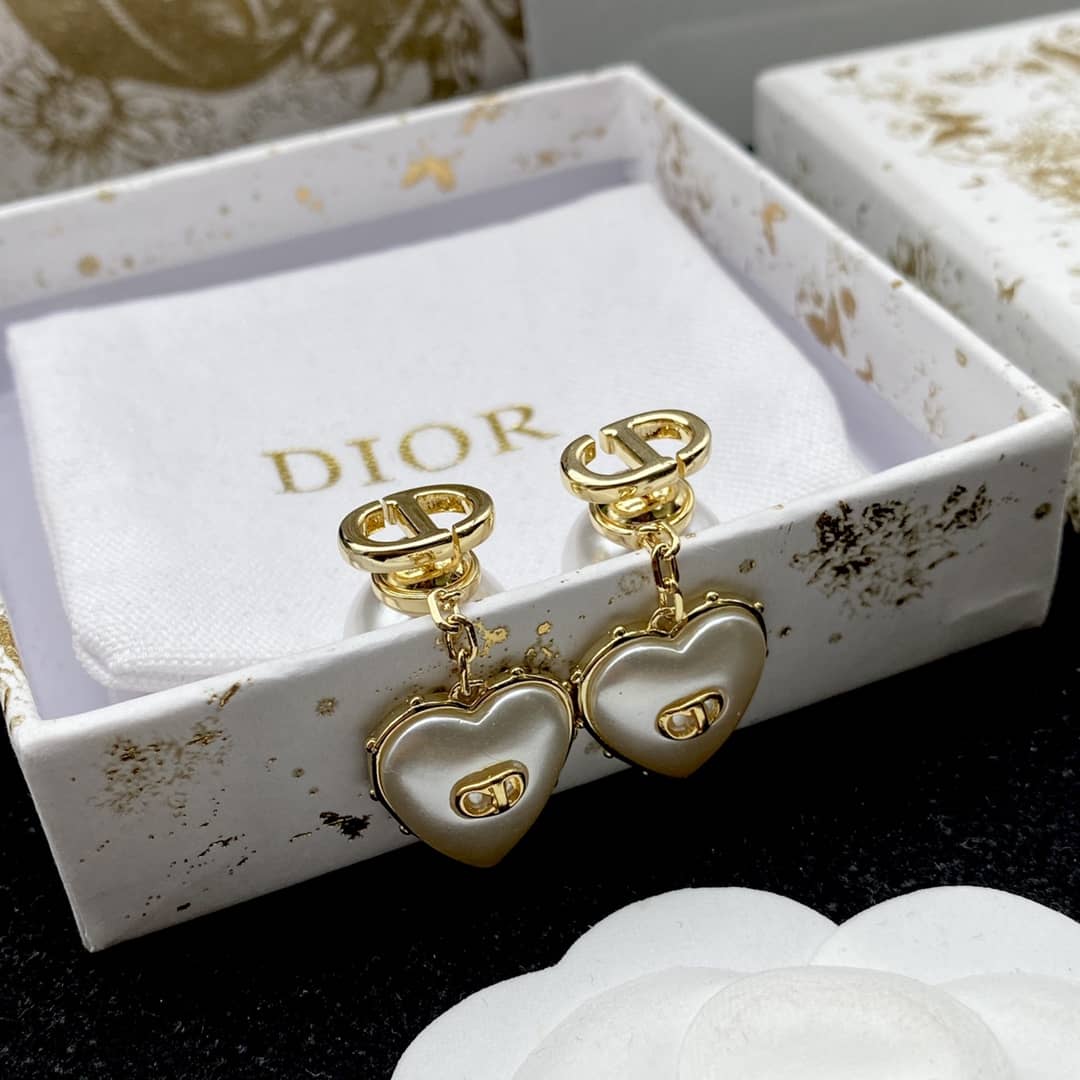 Replica Chr1st1an D10r Earring