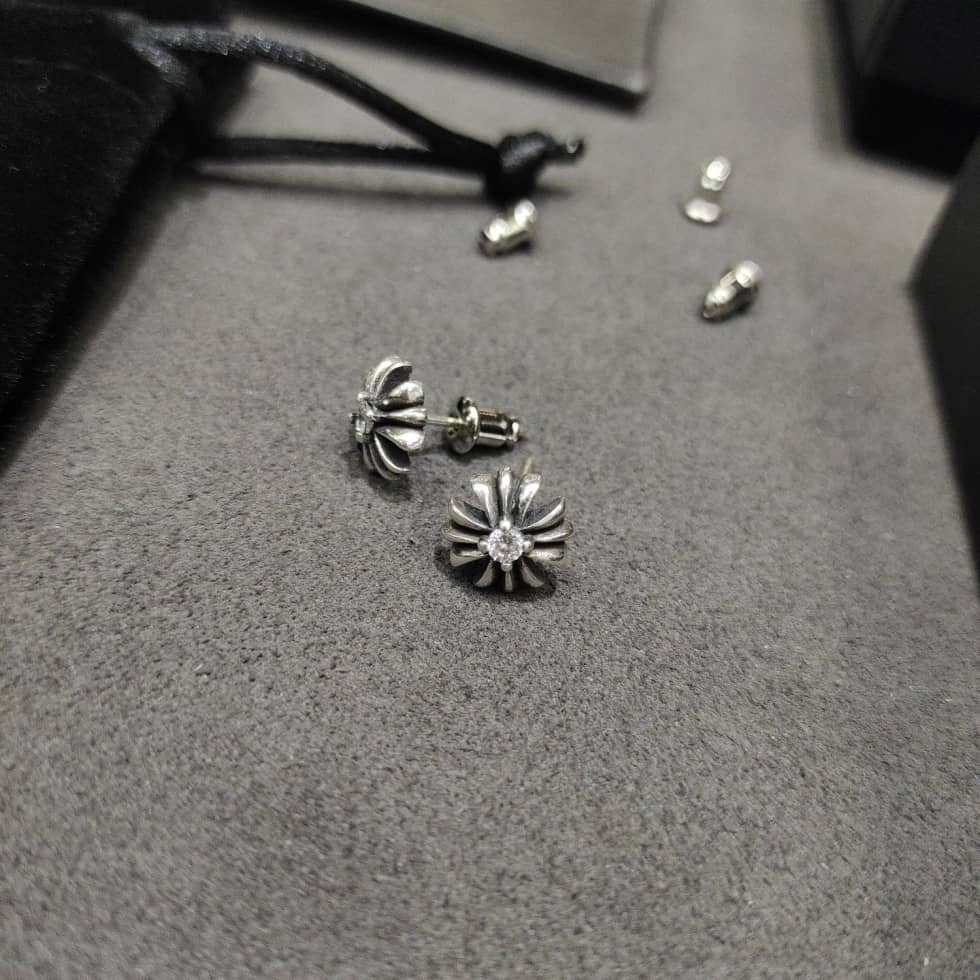 Replica Ch*0me He**ts Earring