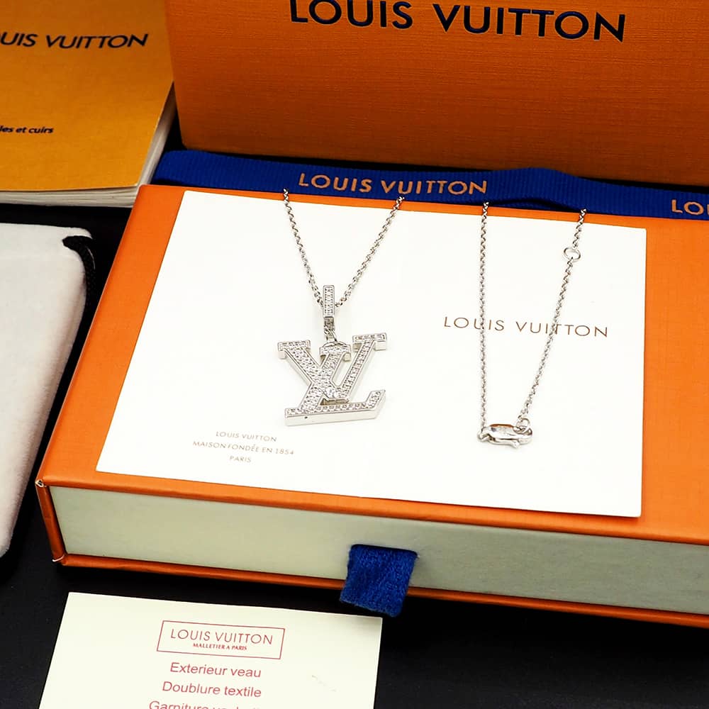 Designer L0vis Vvtt0n Classic Necklace