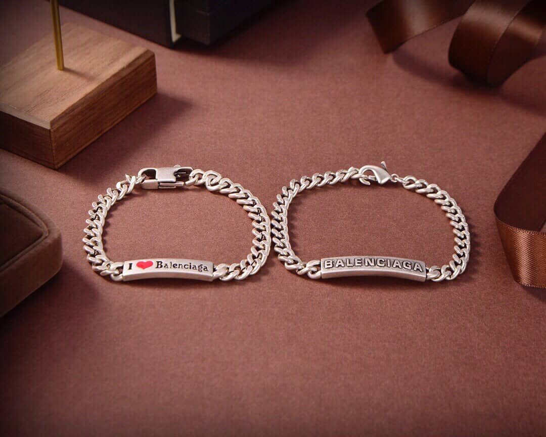 Wholesale Ba1en*iaga Logo Necklace
