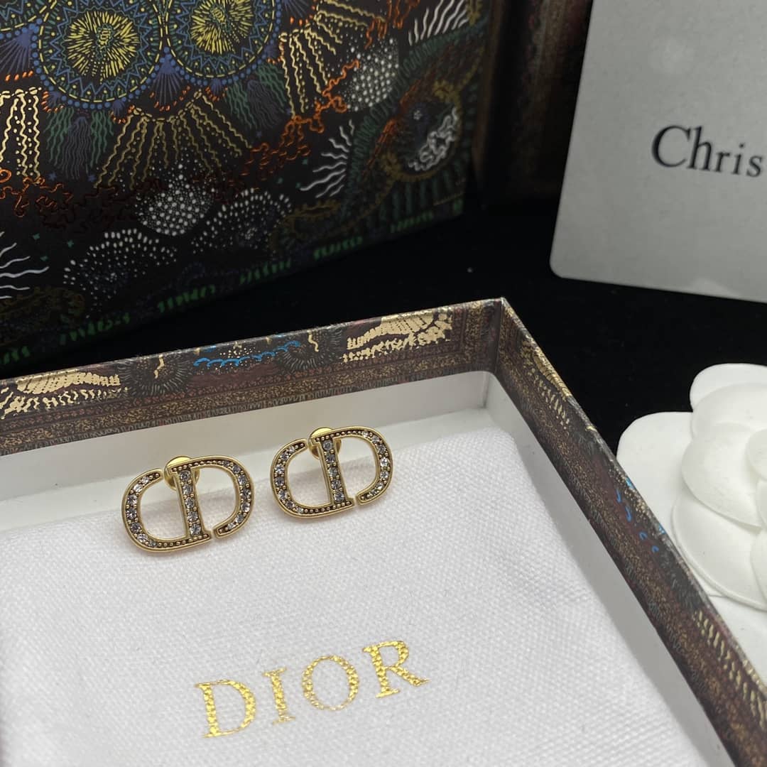 Top Quality Chr1st1an D10r Earring
