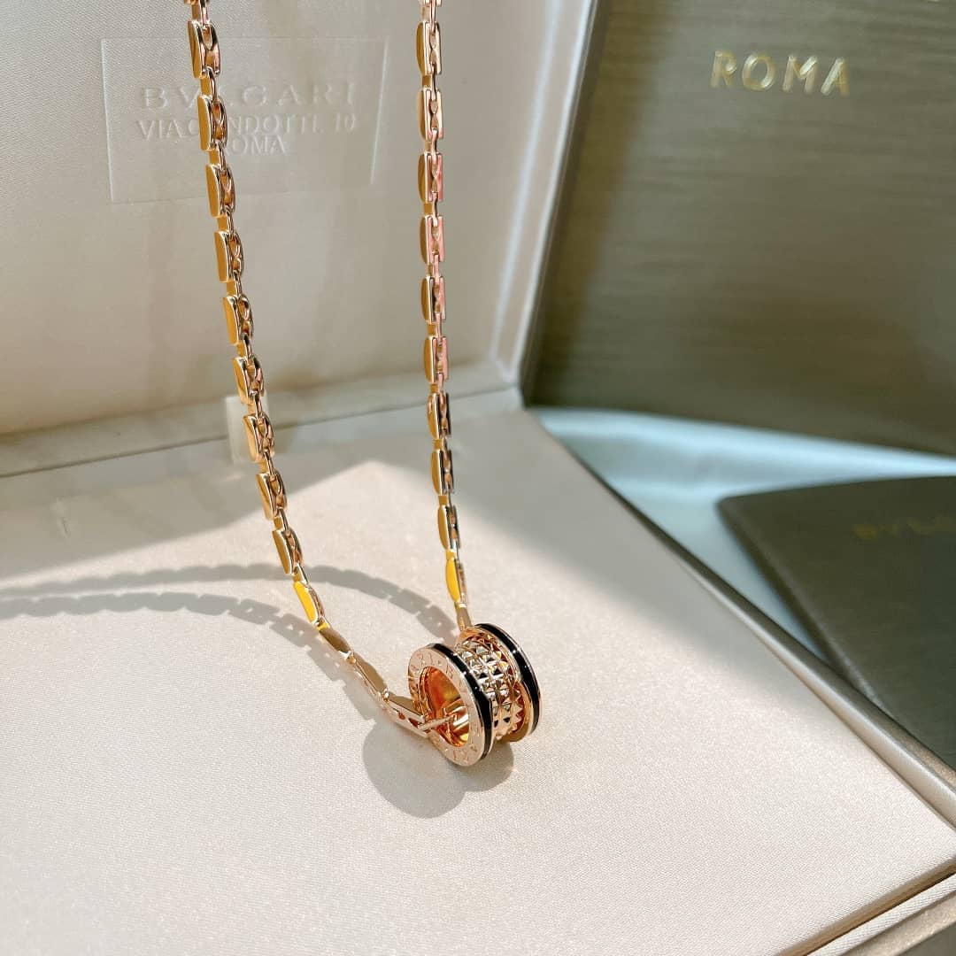 Knockoff Bv1g*ai Logo Necklace