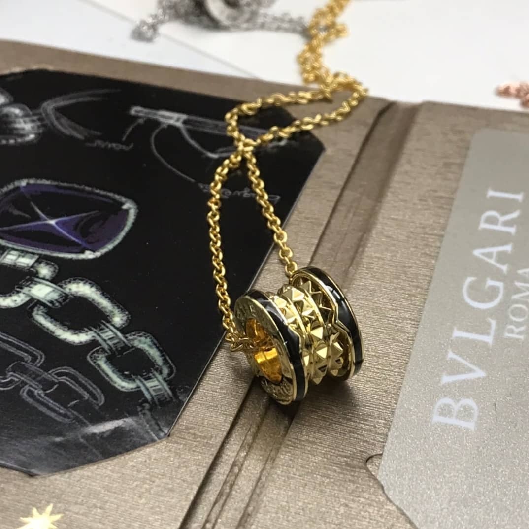 Bv1g*ai Necklace First Copy