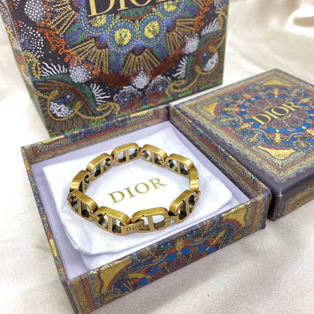 Top Quality Chr1st1an D10r Bracelet