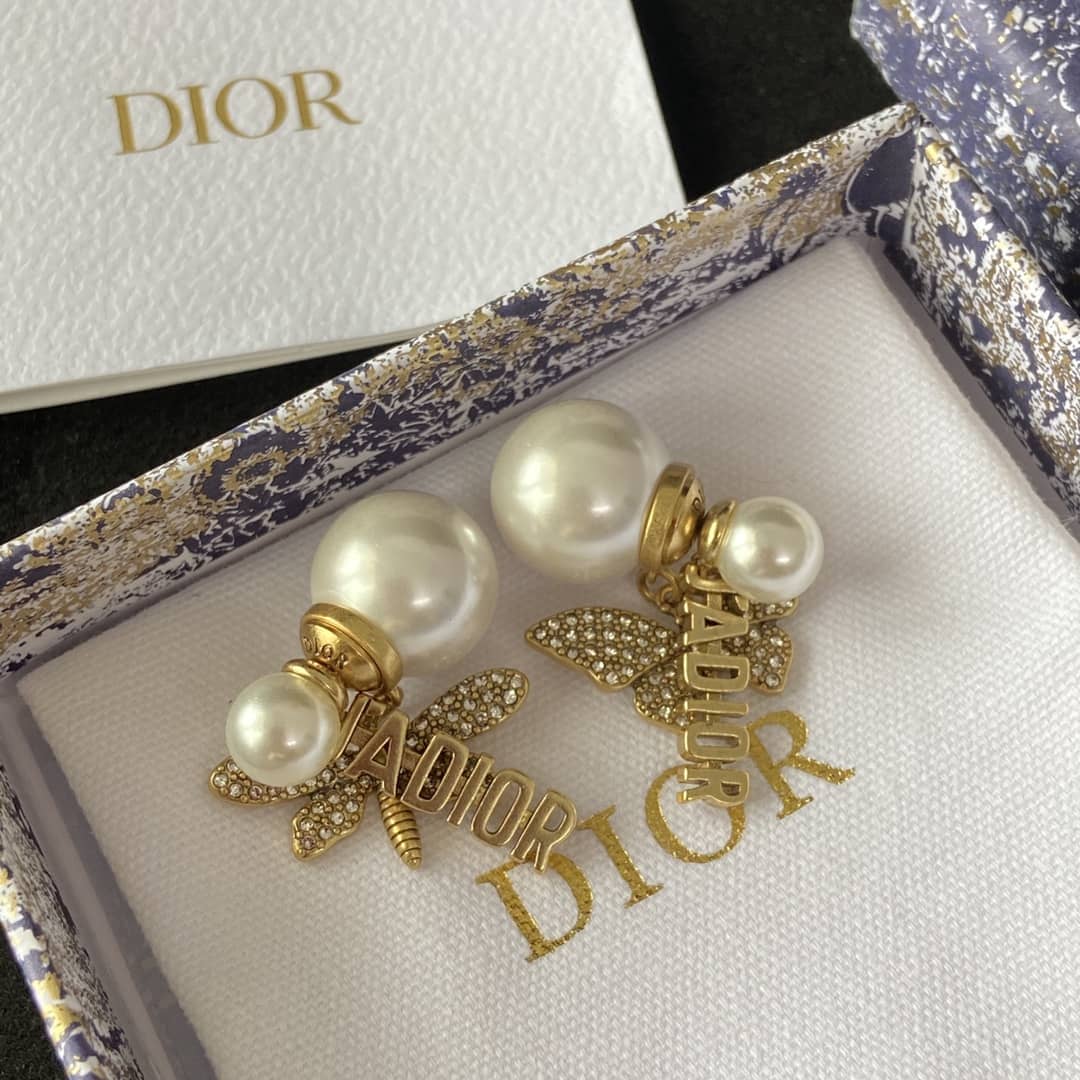 Top Quality Chr1st1an D10r Earring