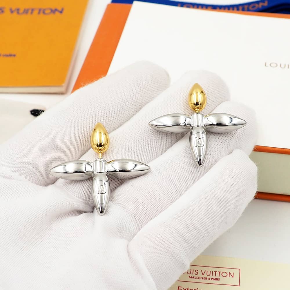 Fake L0vis Vvtt0n Logo Earring