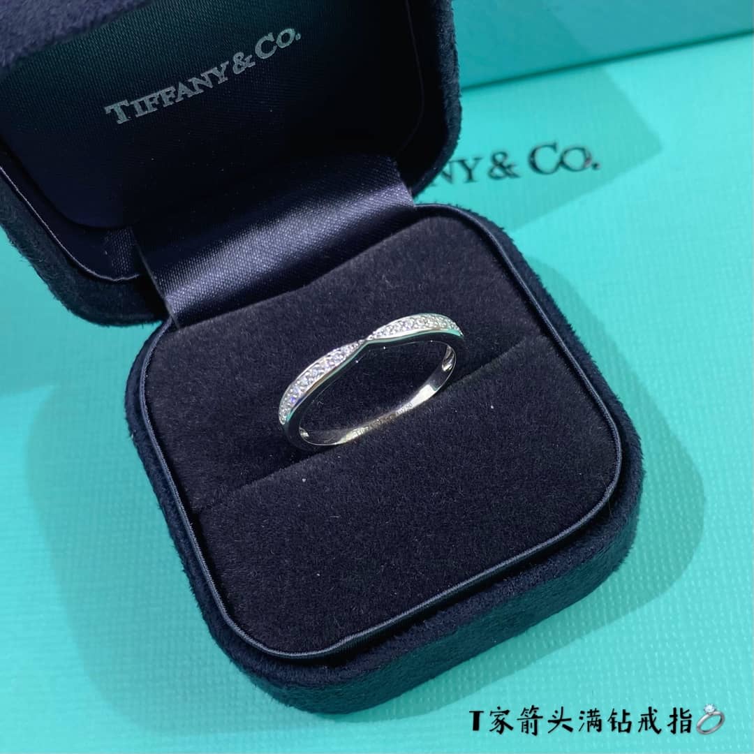 Cheap T*f*ny Ring