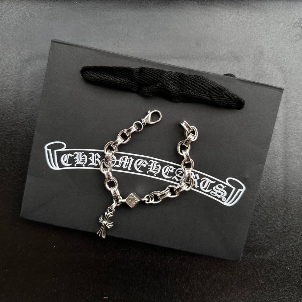 Best Ch*0me He**ts Classic Bracelet