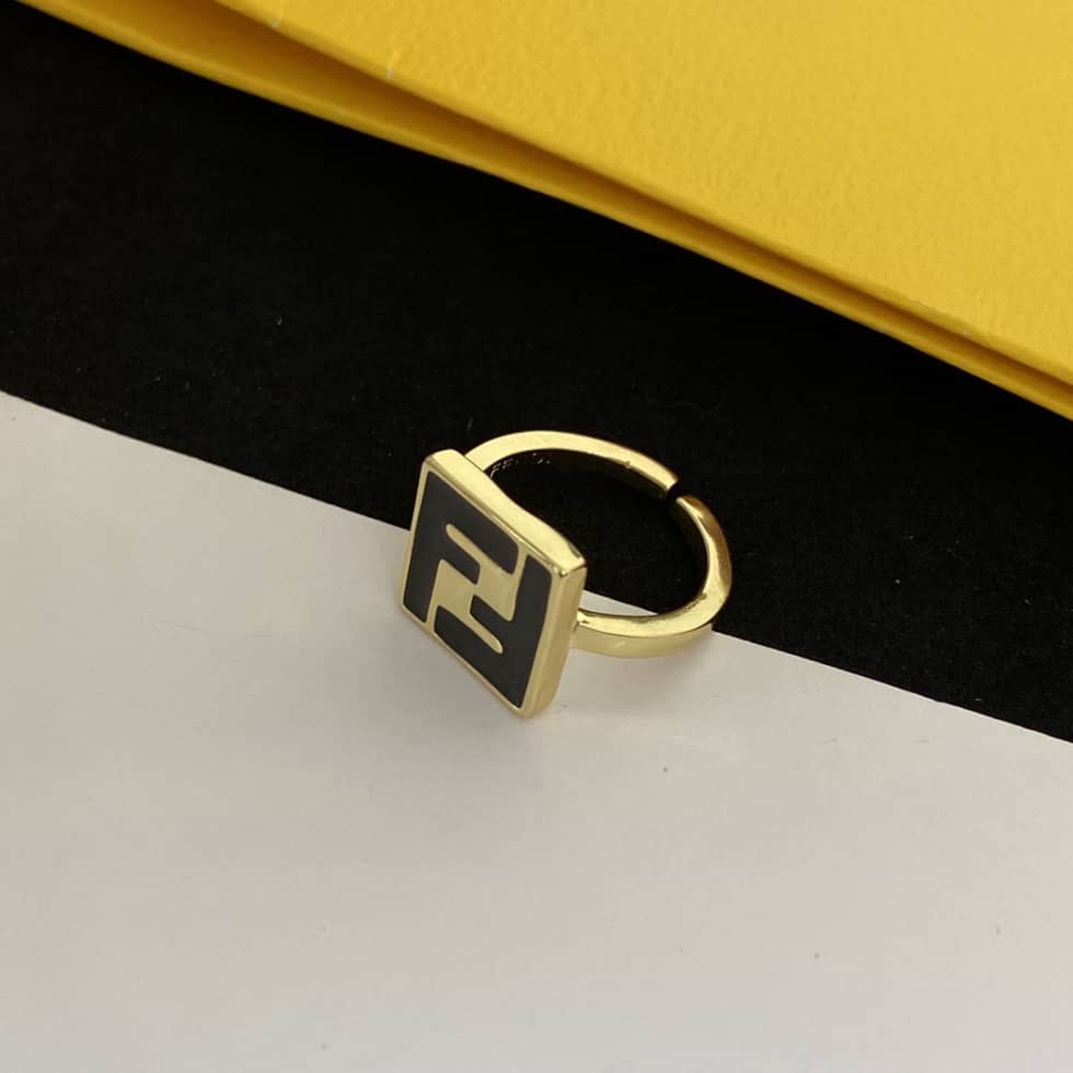 Replica F**di Ring