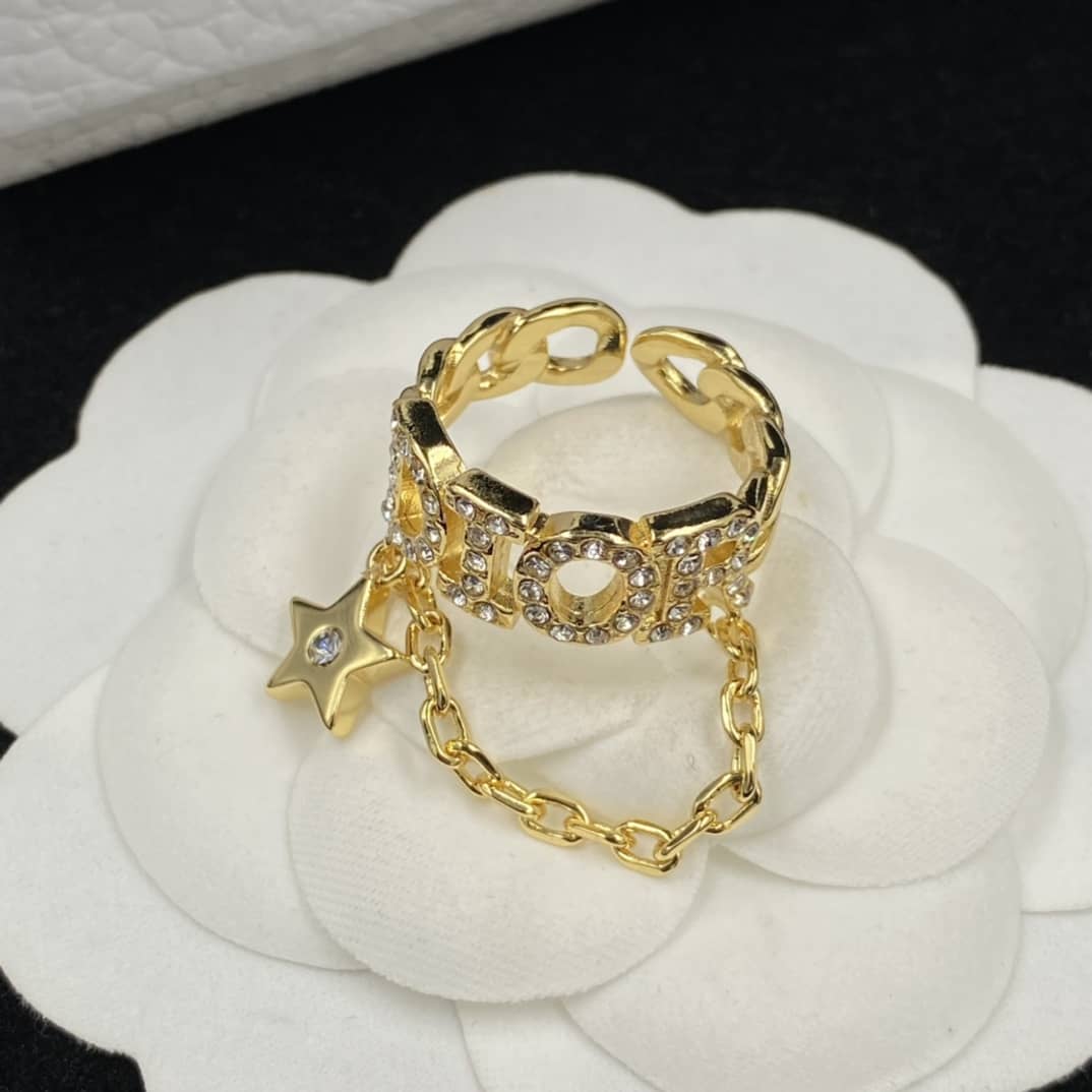 High Quality Chr1st1an D10r Ring