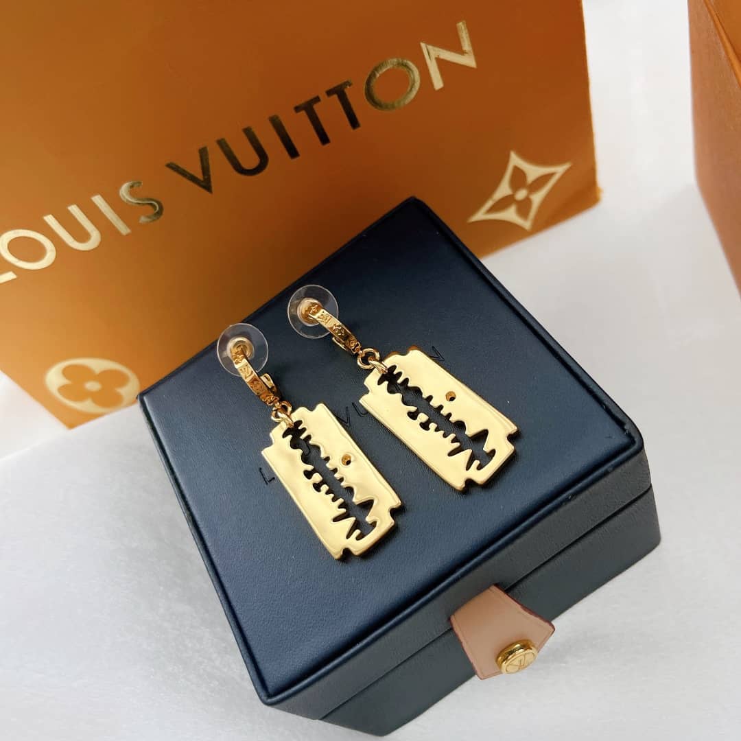 L0vis Vvtt0n Earring First Copy