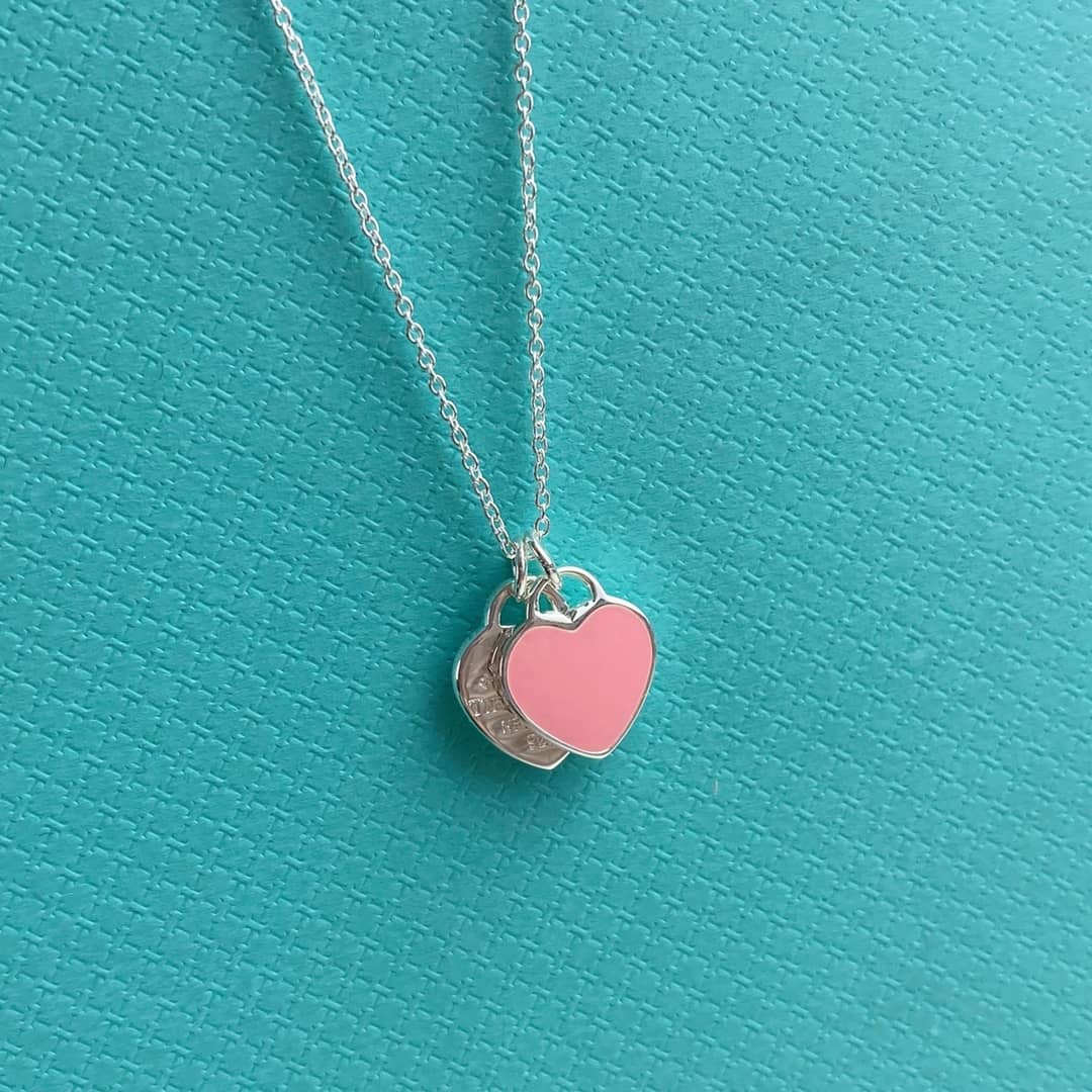 T*f*ny Necklace For Sale